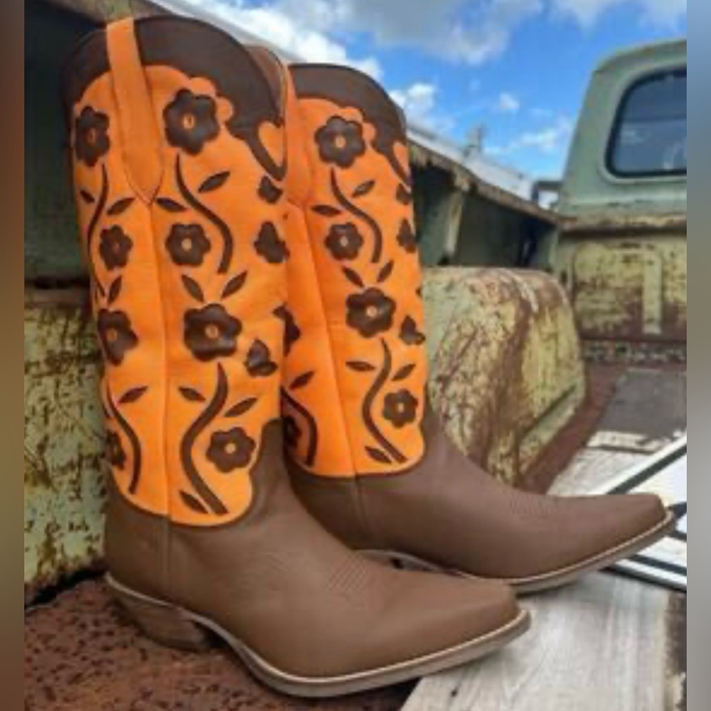 DINGO Goodness Gracious Brown Western Boots NWOT - Picture 2 of 16